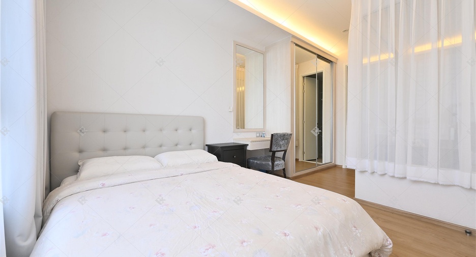 For rent 1 bed condo in Watthana, Bangkok