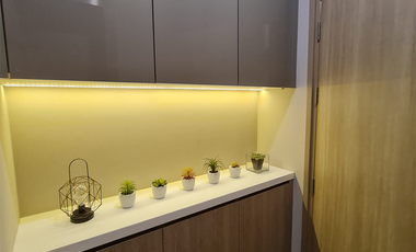Condo en alquiler de 2 habitaciones en Pathum Wan, Bangkok