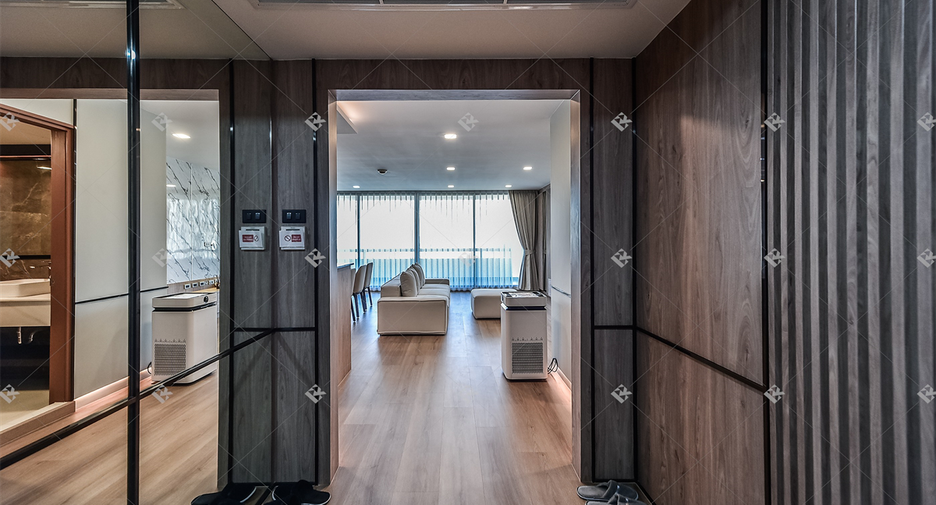 Condo en alquiler de 3 habitaciones en Pathum Wan, Bangkok