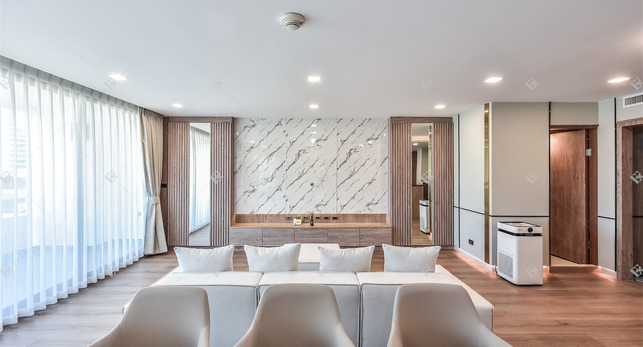 Condo en alquiler de 3 habitaciones en Pathum Wan, Bangkok