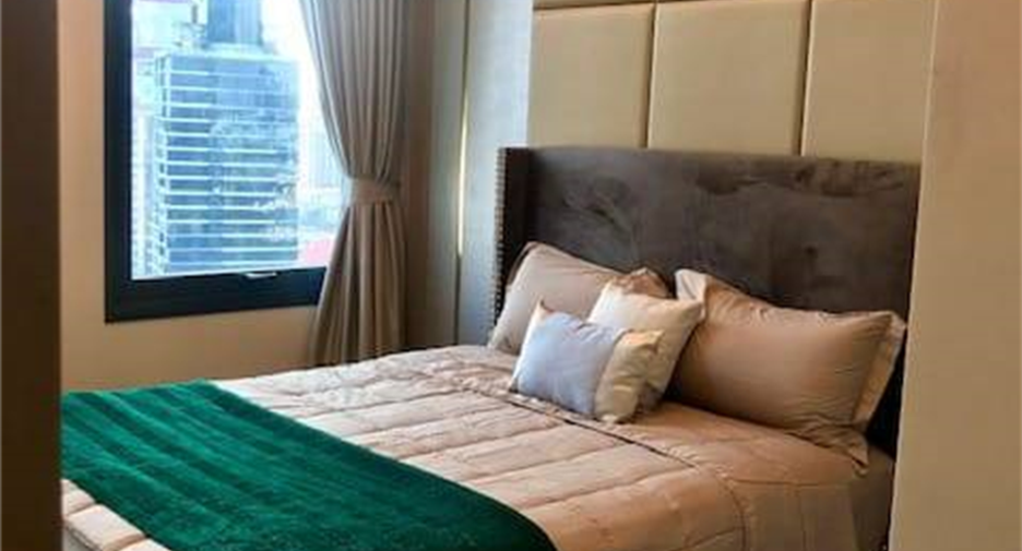 Condo en alquiler de 3 habitaciones en Khlong Toei, Bangkok
