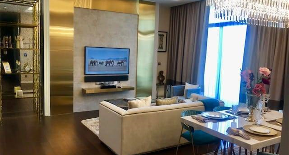 Condo en alquiler de 3 habitaciones en Khlong Toei, Bangkok
