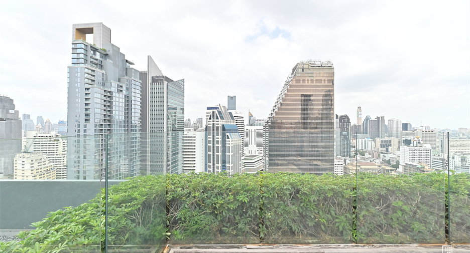 Wohnung zur Miete mit 3 Zimmer in Khlong Toei, Bangkok