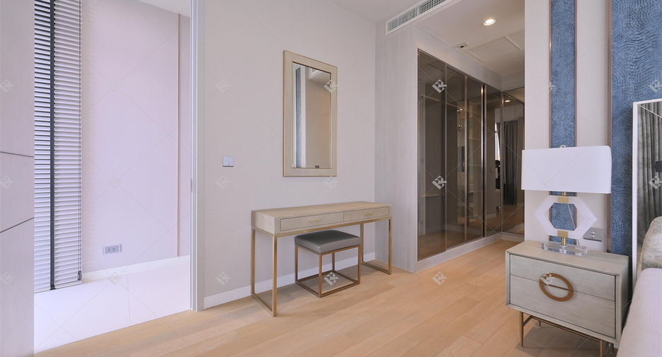 For rent 2 bedrooms condo in Khlong Toei, Bangkok