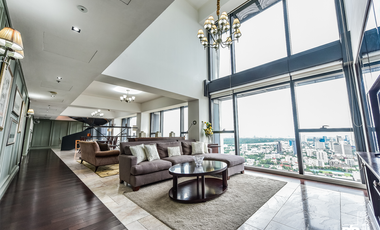 For rent 4 bedrooms condo in Sathon, Bangkok