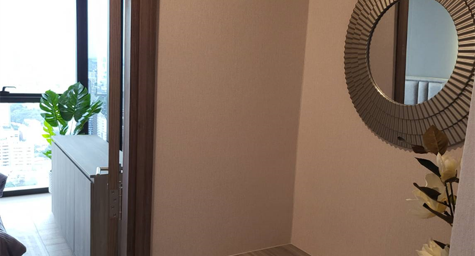 Condo en alquiler de 2 habitaciones en Khlong Toei, Bangkok