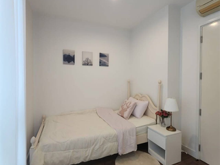 For rent 2 bedrooms condo in Phra Khanong, Bangkok