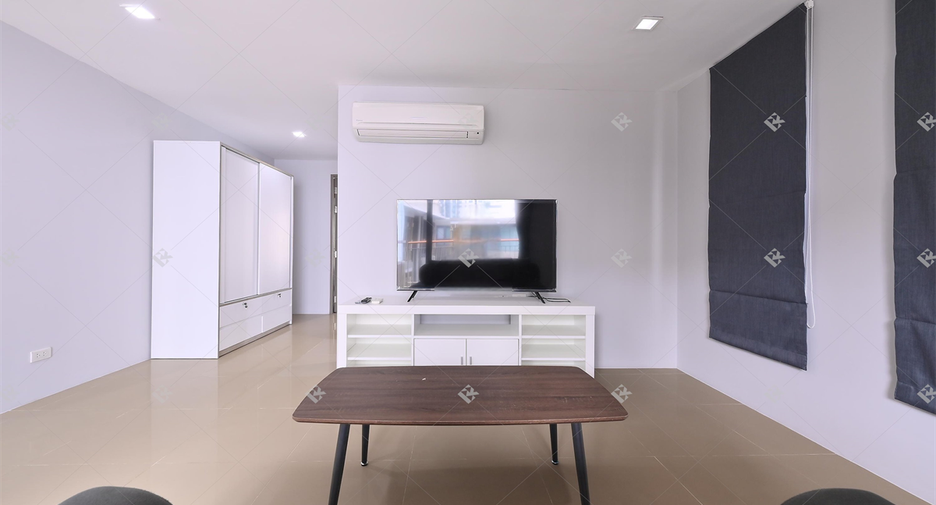Condo en alquiler de 2 habitaciones en Khlong Toei, Bangkok