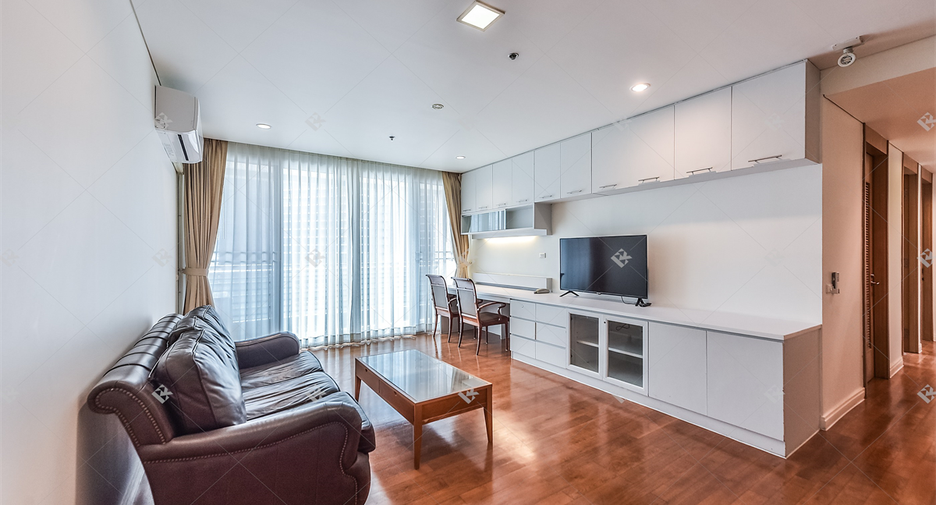 Condo en alquiler de 3 habitaciones en Sathon, Bangkok