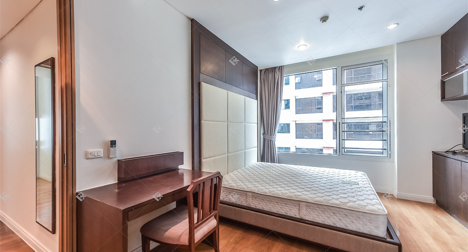 Condo en alquiler de 3 habitaciones en Sathon, Bangkok