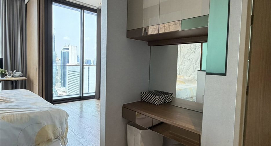 Wohnung zur Miete mit 1 Zimmer in Bang Rak, Bangkok
