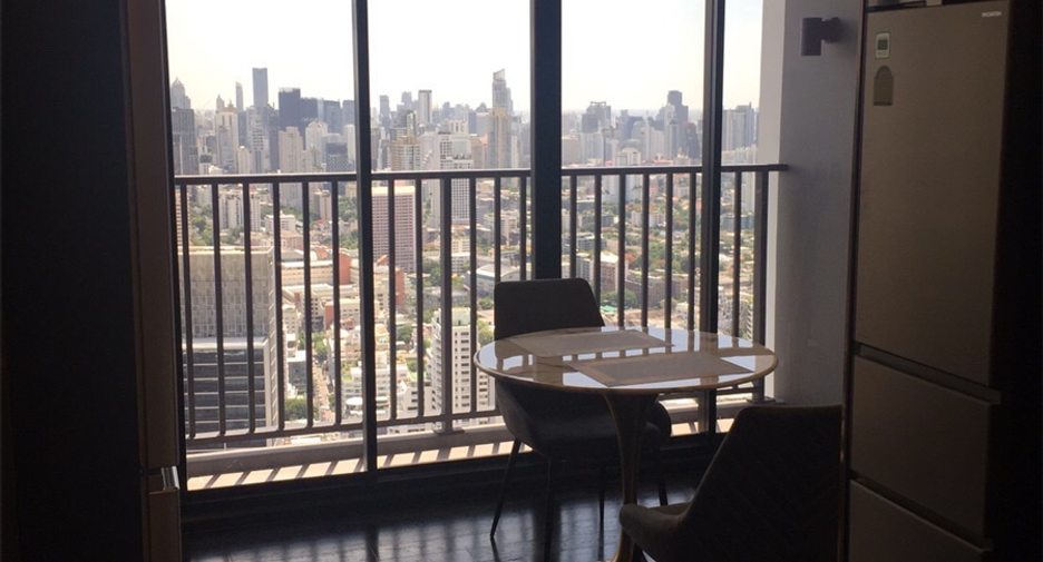 Condo en alquiler de 1 habitaciones en Watthana, Bangkok
