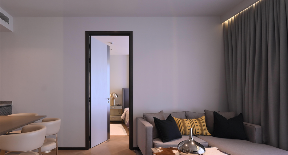 For rent 2 bedrooms condo in Watthana, Bangkok