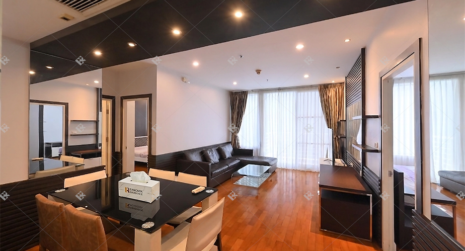 For rent 2 bedrooms condo in Khlong Toei, Bangkok