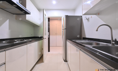 Condo en alquiler de 2 habitaciones en Khlong Toei, Bangkok