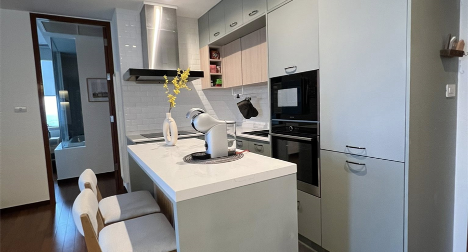 Condo en alquiler de 2 habitaciones en Khlong Toei, Bangkok