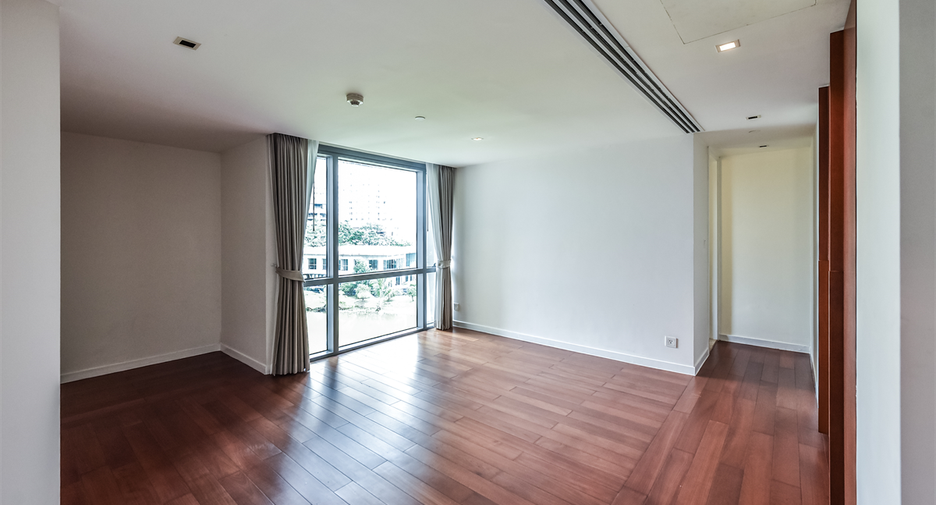 For rent 3 ベッドルーム condo in Si Racha, Chonburi
