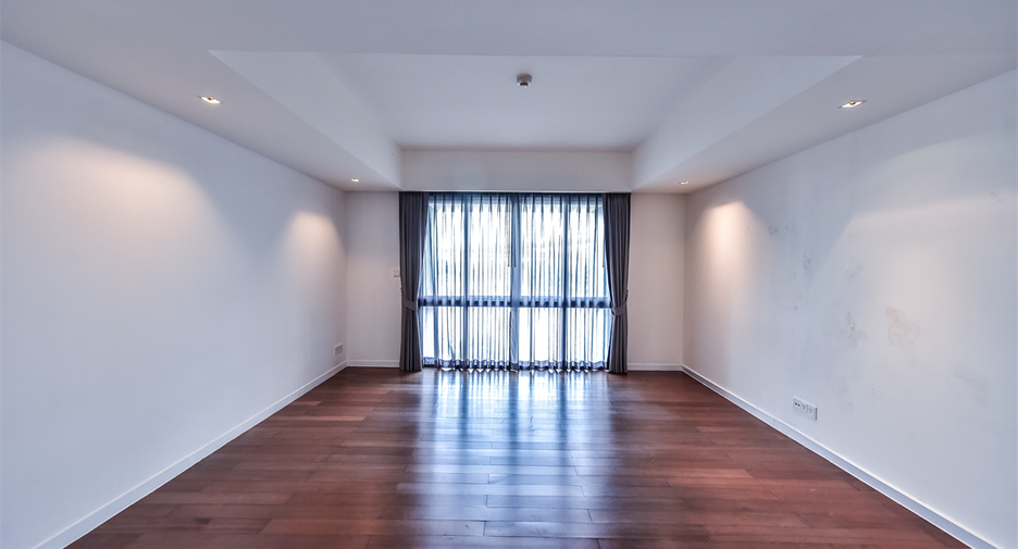 For rent 3 ベッドルーム condo in Si Racha, Chonburi