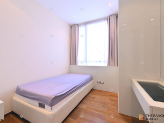 Wohnung zur Miete mit 2 Zimmer in Khlong Toei, Bangkok