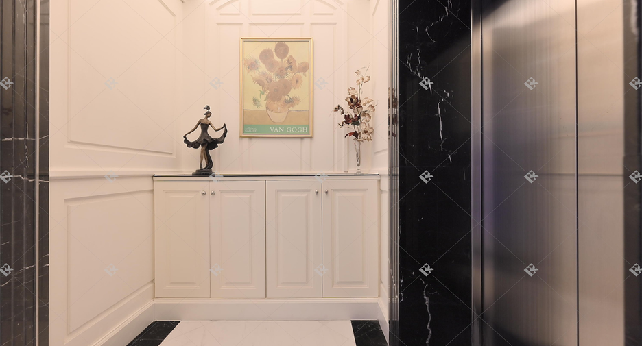 For rent 3 bedrooms condo in Watthana, Bangkok