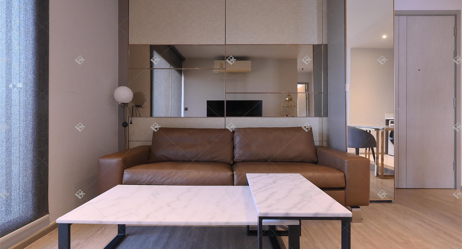 For rent 2 bedrooms condo in Watthana, Bangkok