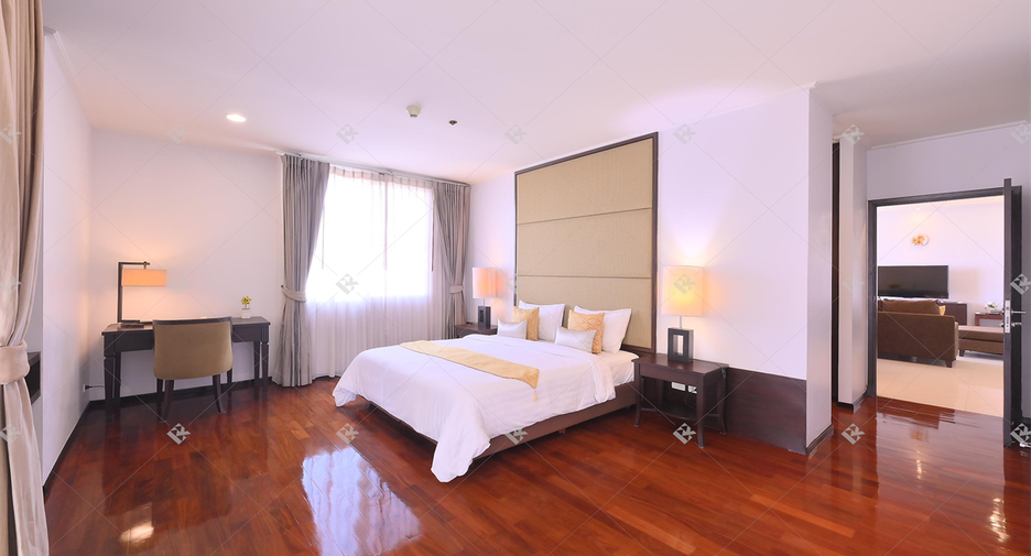 À louer 2 chambres condo à Watthana, Bangkok