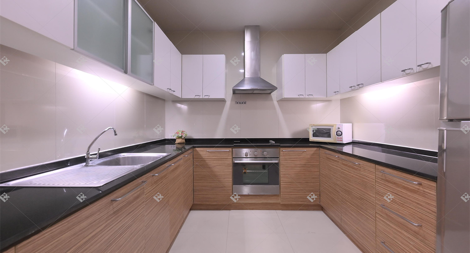 Condo en alquiler de 2 habitaciones en Watthana, Bangkok