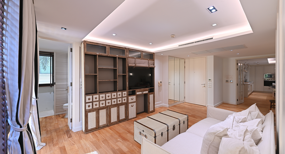 For rent 1 bed condo in Pathum Wan, Bangkok