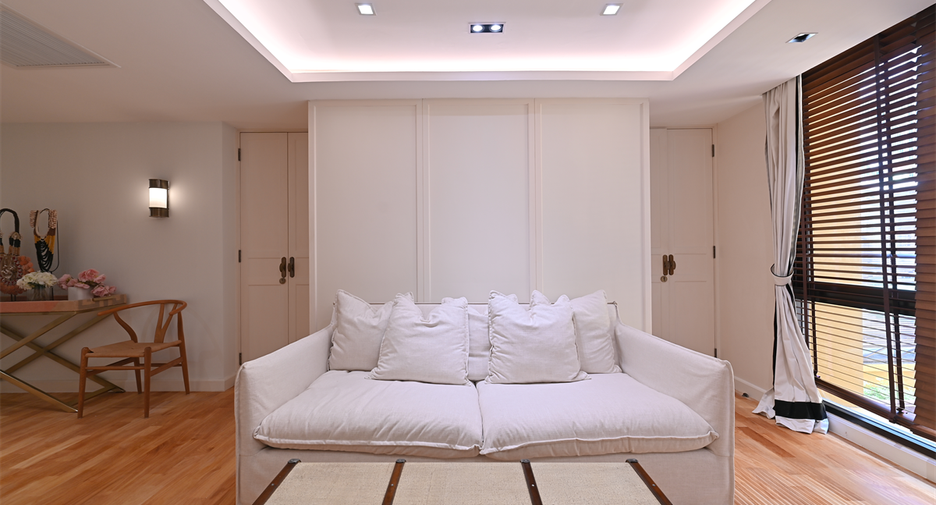 For rent 1 bed condo in Pathum Wan, Bangkok