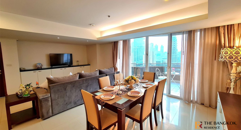Wohnung zur Miete mit 3 Zimmer in Watthana, Bangkok