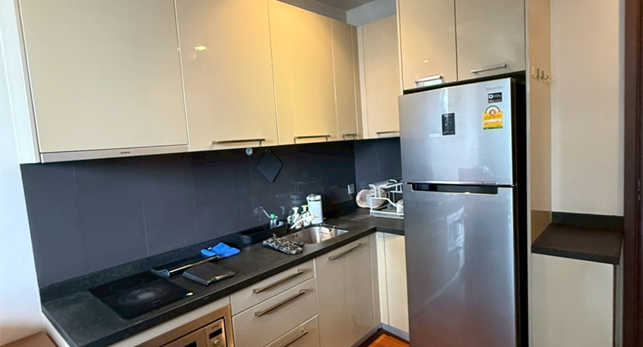 À louer 1 chambre condo à Watthana, Bangkok