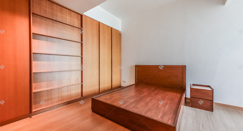 À louer 2 chambres condo à Si Racha, Chonburi