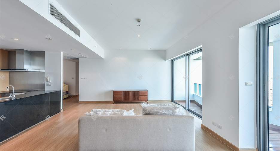 À louer 2 chambres condo à Si Racha, Chonburi