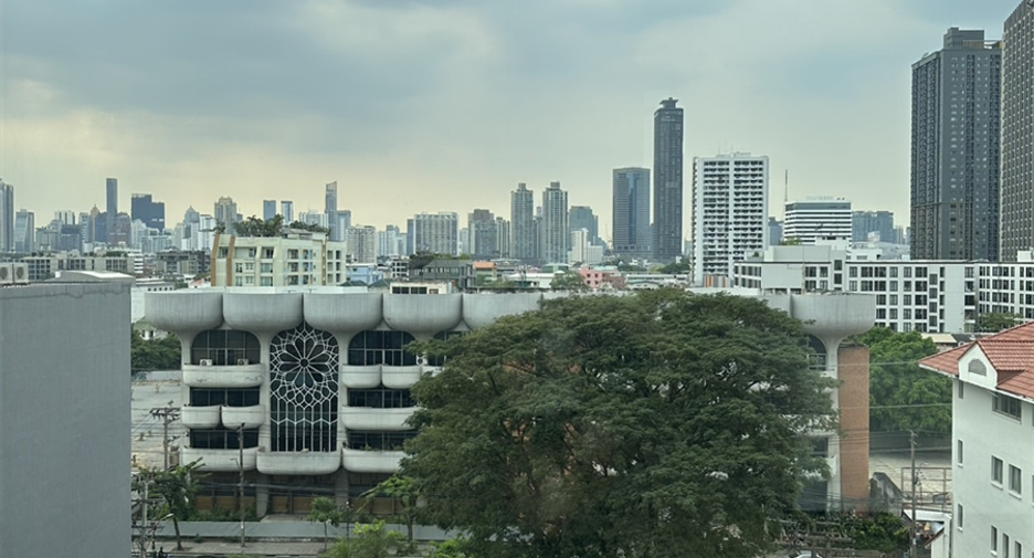 Condo en alquiler de 2 habitaciones en Watthana, Bangkok