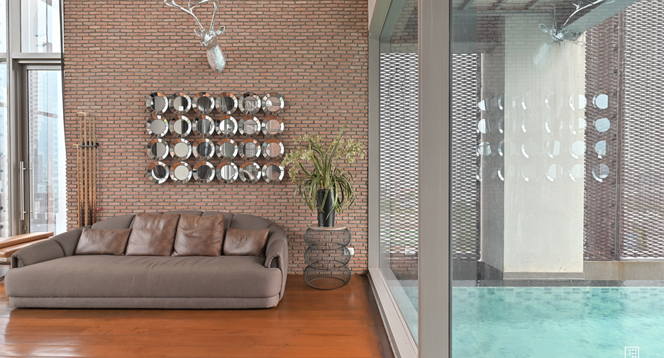 For rent 1 bed condo in Khlong Toei, Bangkok