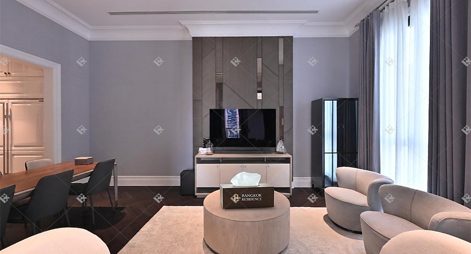 Wohnung zur Miete mit 3 Zimmer in Pathum Wan, Bangkok