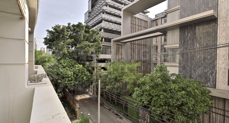 Wohnung zur Miete mit 2 Zimmer in Pathum Wan, Bangkok