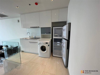 Wohnung zur Miete mit 2 Zimmer in Bang Rak, Bangkok