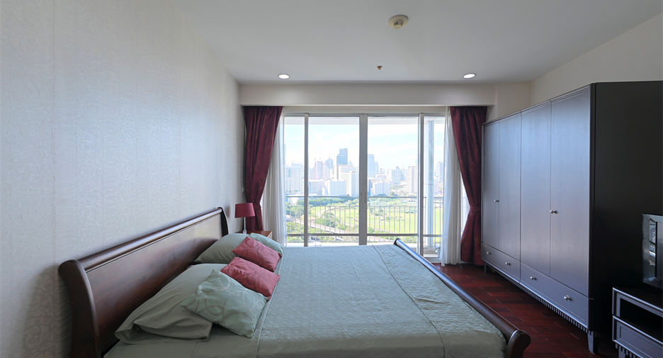 For rent 2 ベッドルーム condo in Pathum Wan, Bangkok