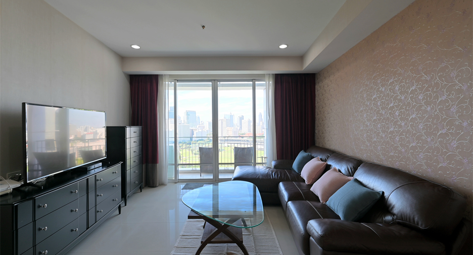 For rent 2 ベッドルーム condo in Pathum Wan, Bangkok