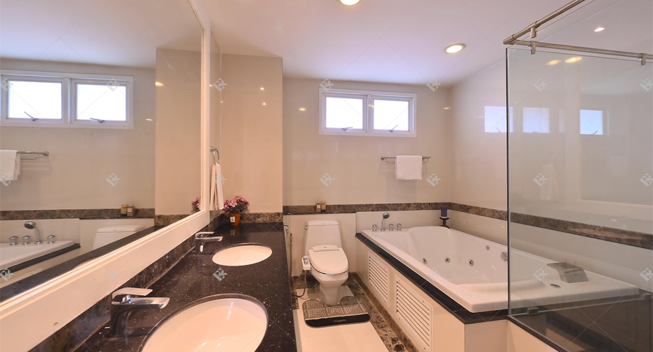 Condo en alquiler de 2 habitaciones en Watthana, Bangkok