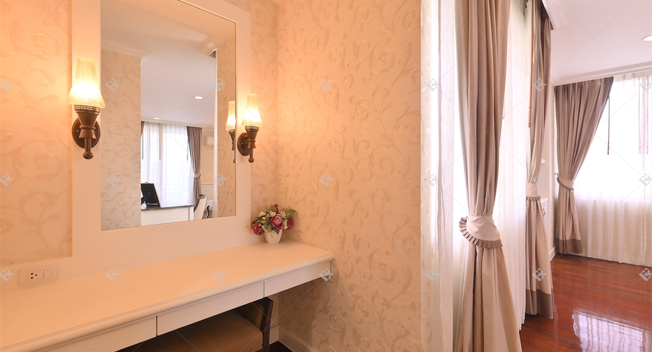 Condo en alquiler de 2 habitaciones en Watthana, Bangkok