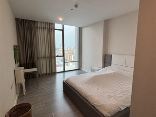 For rent 2 ベッドルーム condo in Khlong San, Bangkok