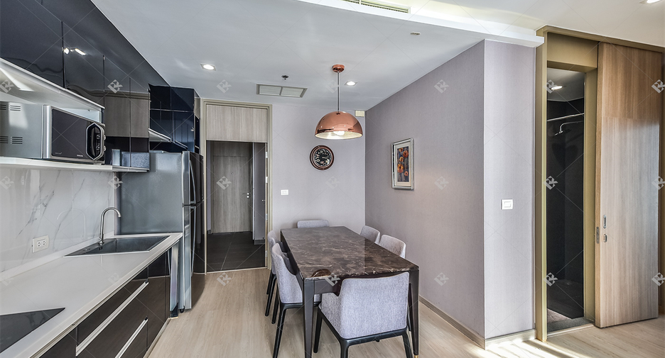 Wohnung zur Miete mit 2 Zimmer in Pathum Wan, Bangkok
