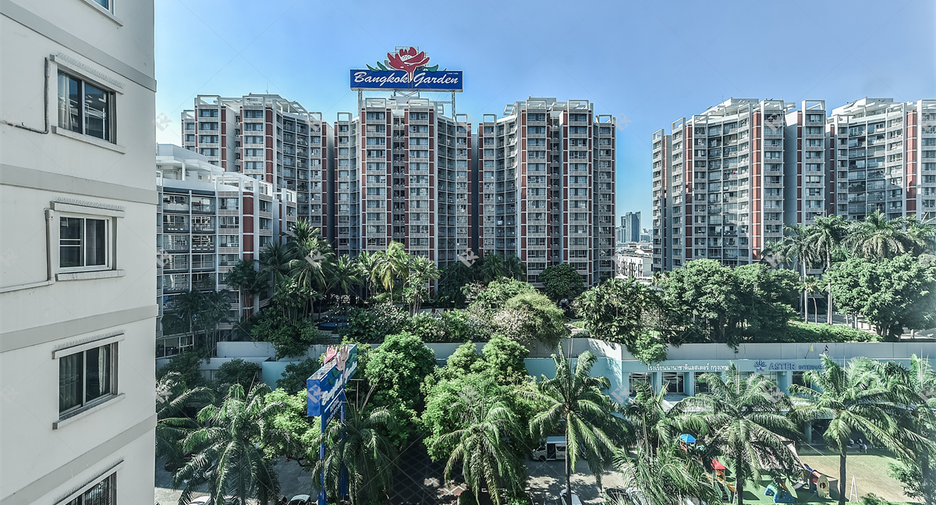 Condo en alquiler de 2 habitaciones en Yan Nawa, Bangkok