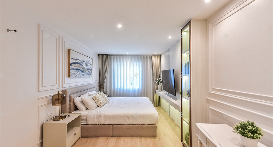 Condo en alquiler de 2 habitaciones en Yan Nawa, Bangkok