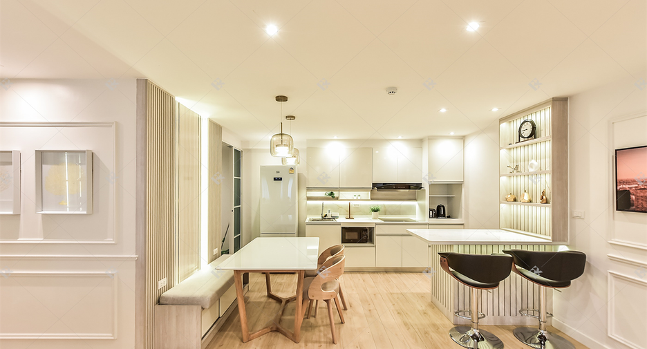 Condo en alquiler de 2 habitaciones en Yan Nawa, Bangkok