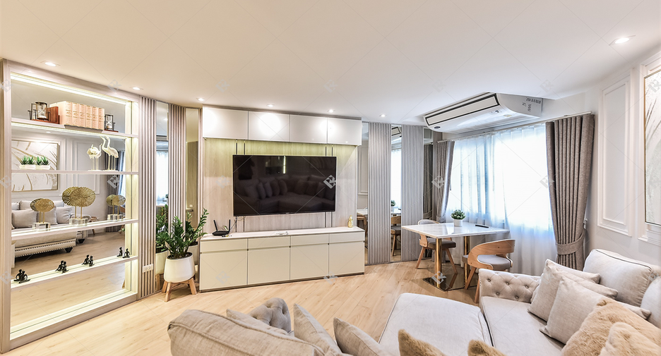 Condo en alquiler de 2 habitaciones en Yan Nawa, Bangkok