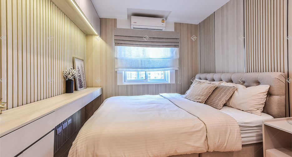 Condo en alquiler de 2 habitaciones en Yan Nawa, Bangkok