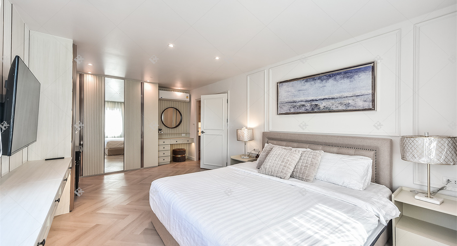 For rent 2 ベッドルーム condo in Yan Nawa, Bangkok